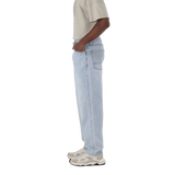 OSCAR STRAIGHT FIT LIGHT WASH JEANS