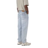 OSCAR STRAIGHT FIT LIGHT WASH JEANS