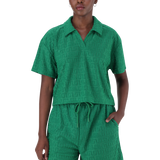 TESSA EMERALD EMBOSSED LOGO TOP WITH COLLAR